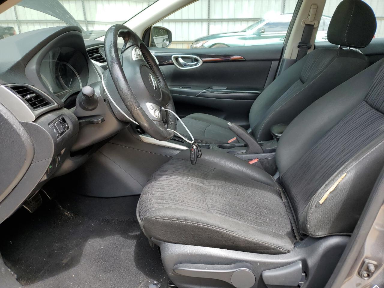 2019 Nissan Sentra S - Image 7