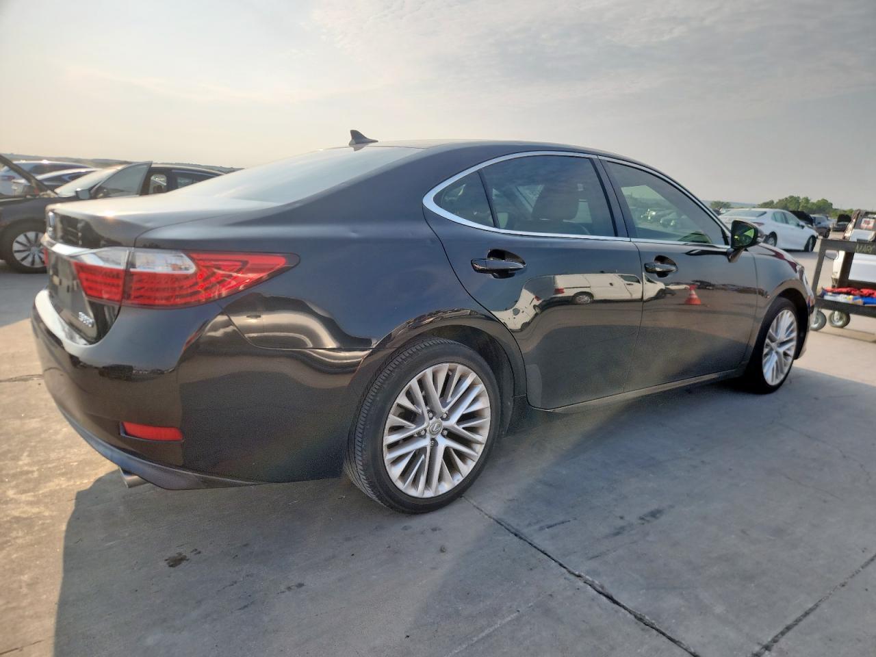 2014 Lexus Es 350 - Image 3