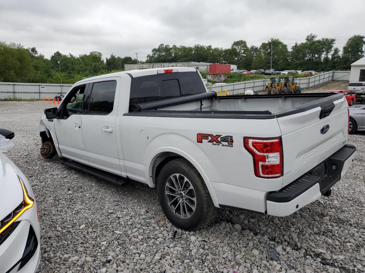 2020 Ford F150 Supercrew - Фото 2