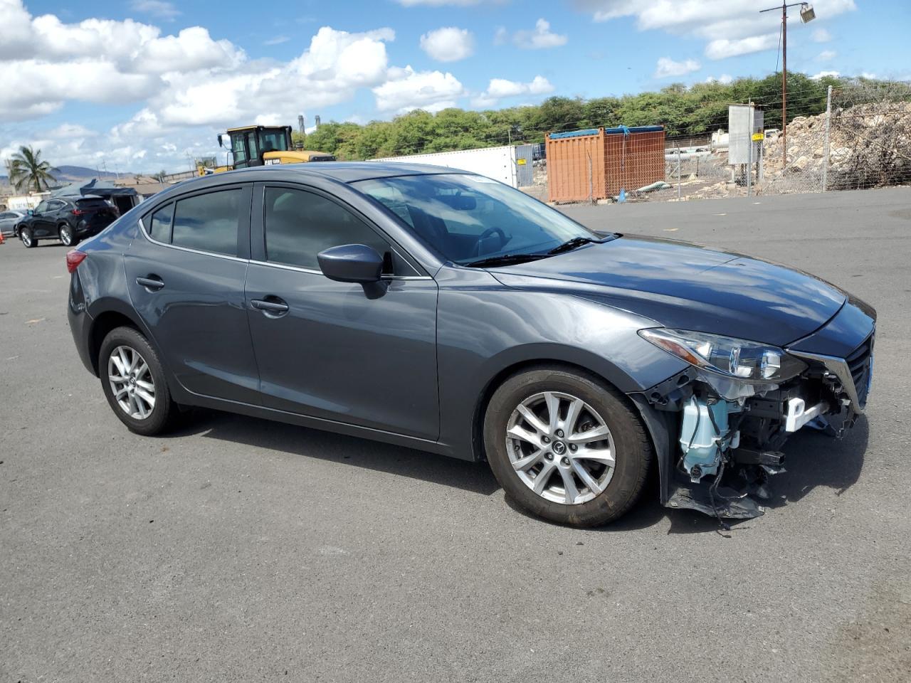 2014 Mazda 3 Touring - Image 4