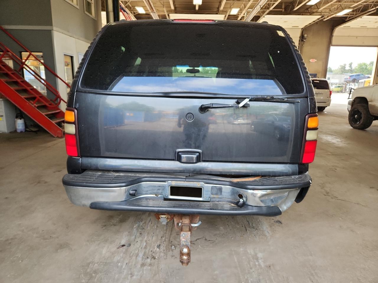 2004 GMC Yukon - Фото 6