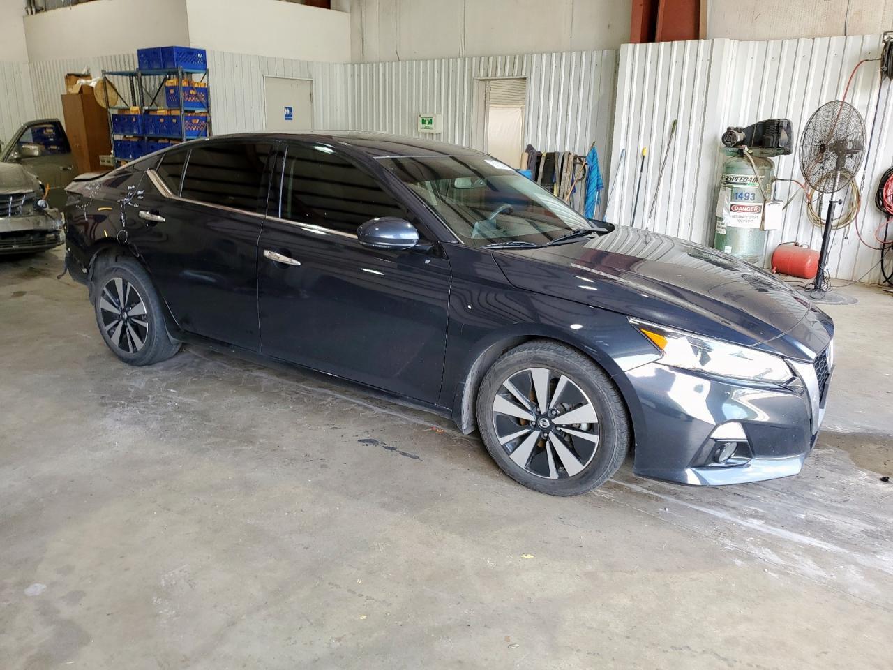 2019 Nissan Altima Sv - Фото 4