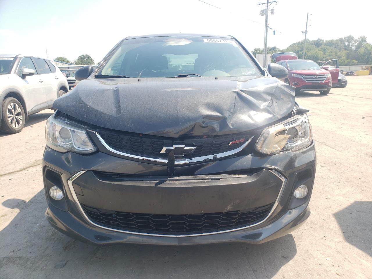 2018 Chevrolet Sonic Lt - Image 5