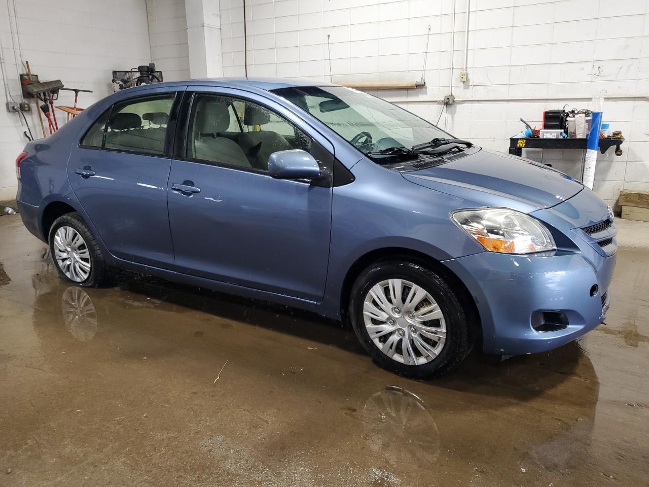 2008 Toyota Yaris - Фото 4