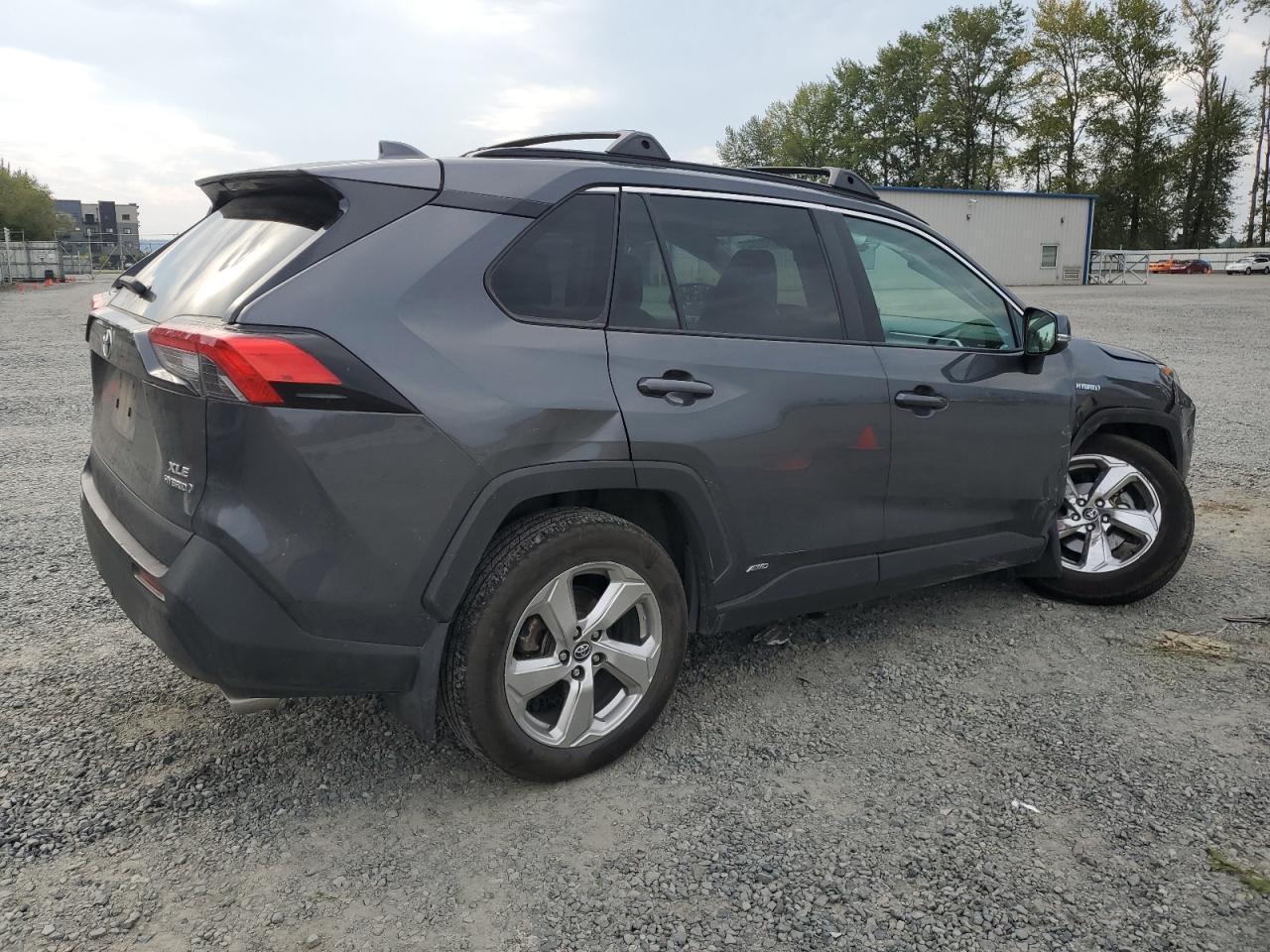 2021 Toyota Rav4 Xle Premium - Image 3