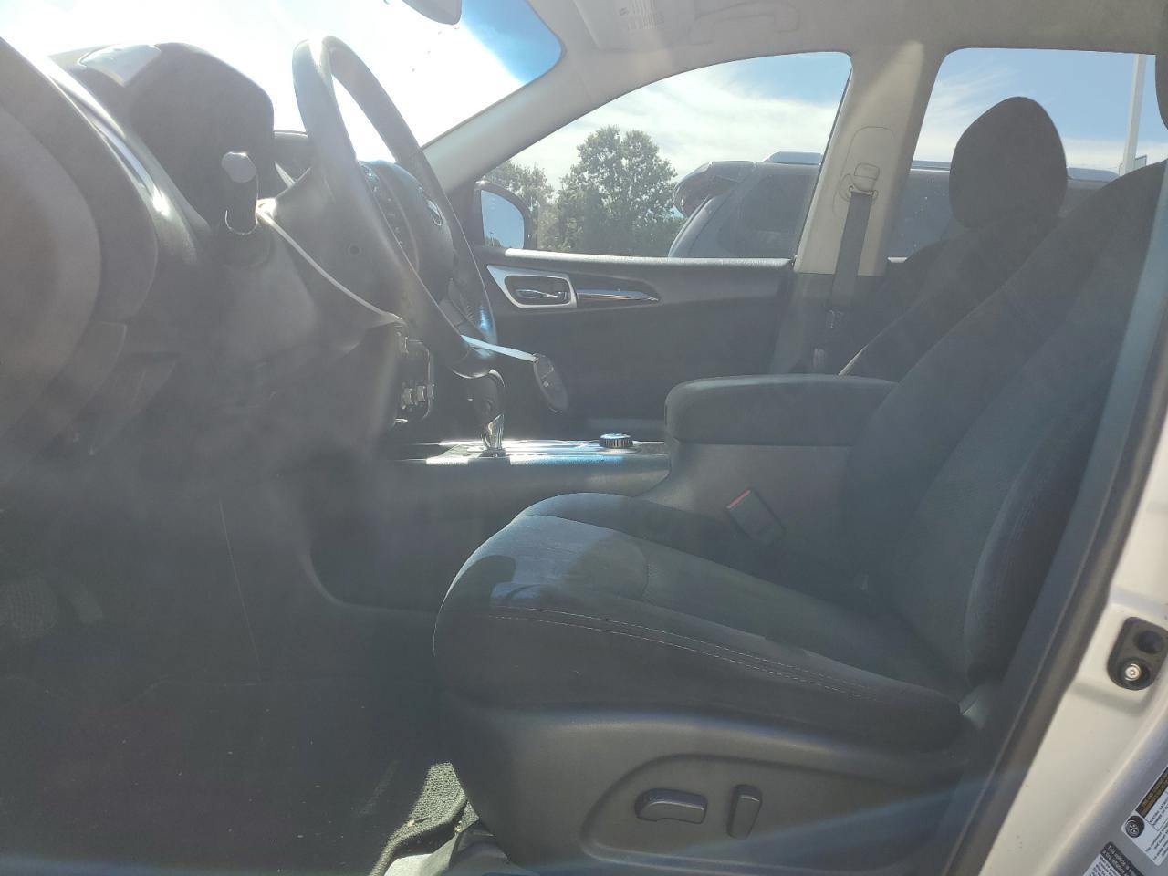 2015 Nissan Pathfinder S - Фото 7