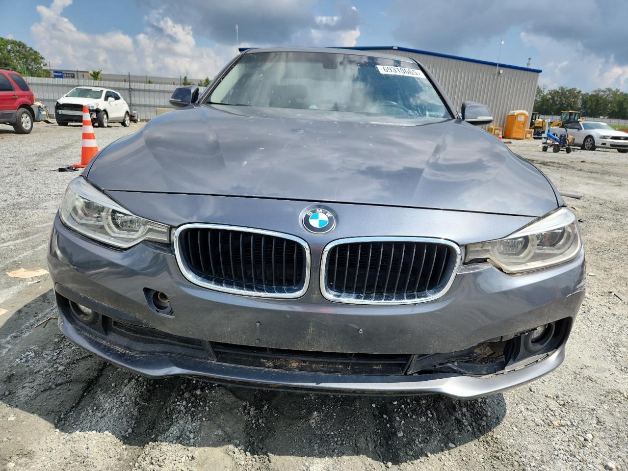 2018 BMW 320 Xi - Image 5