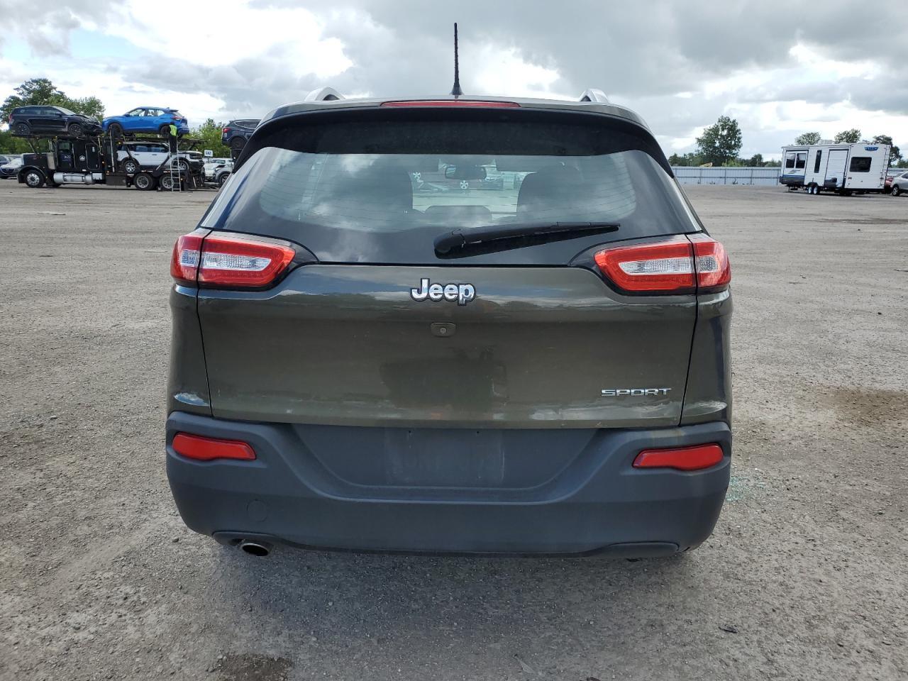 2016 Jeep Cherokee Sport - Фото 6