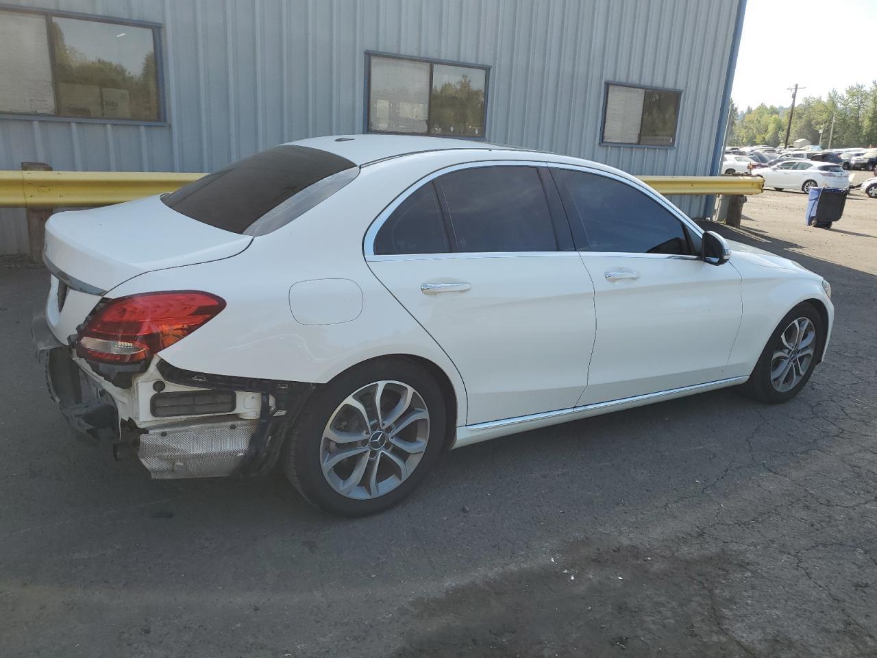 2018 Mercedes-Benz C 300 - Image 3