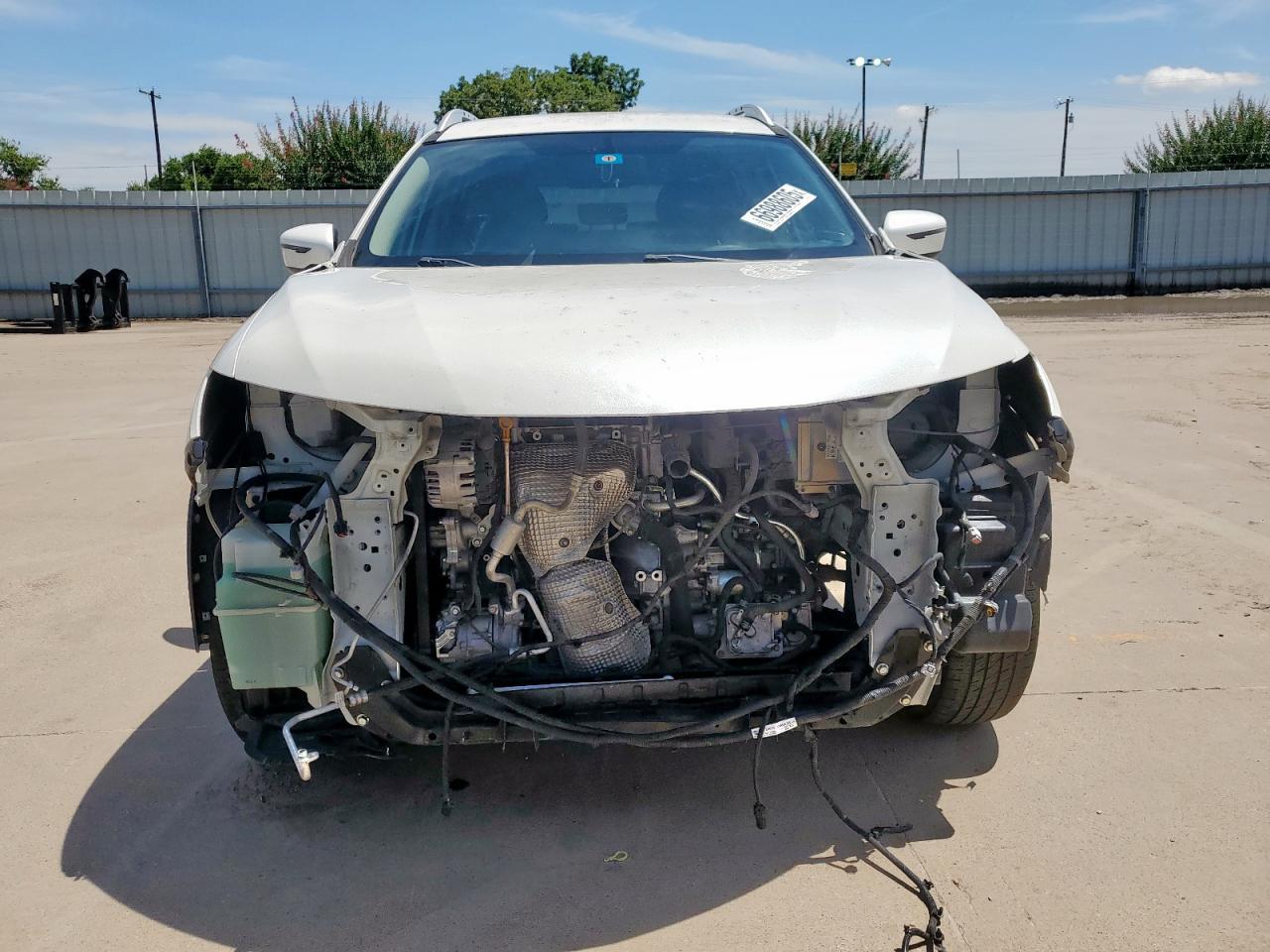2016 Nissan Rogue S - Image 5