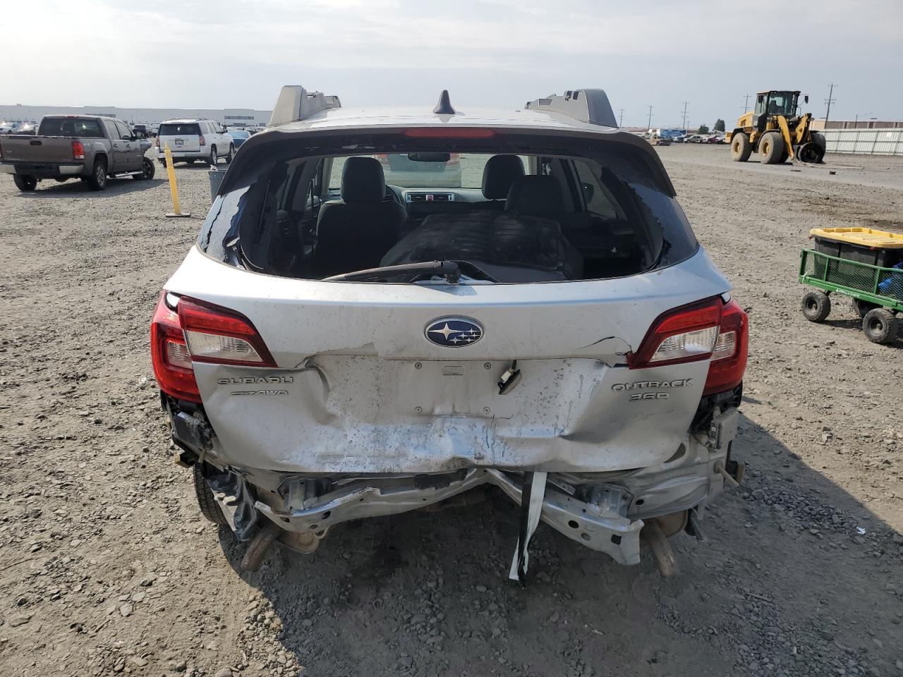 2016 Subaru Outback 3.6R Limited - Фото 6
