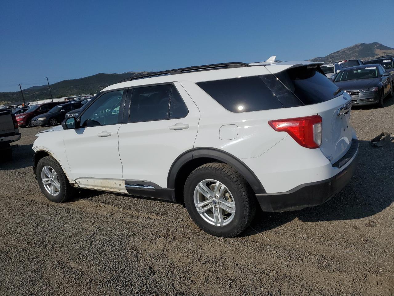 2020 Ford Explorer Xlt - Фото 2