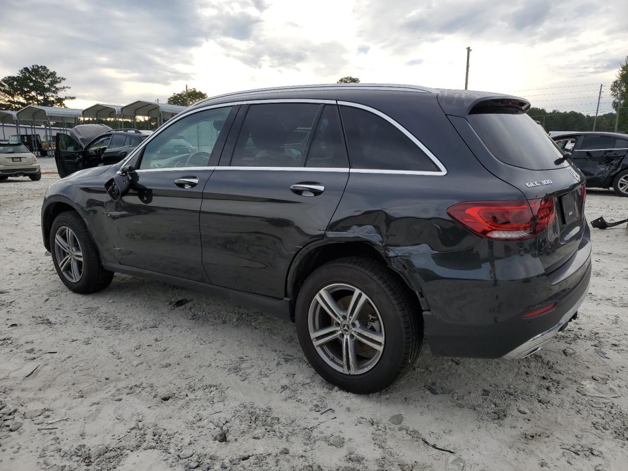 2021 Mercedes-Benz Glc 300 4Matic - Фото 2