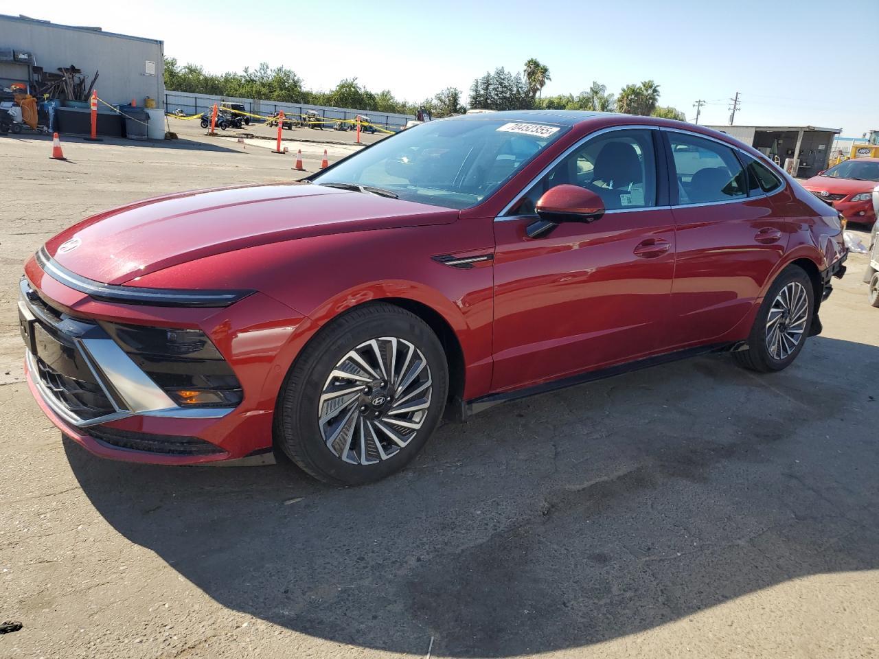 2025 Hyundai Sonata Hybrid