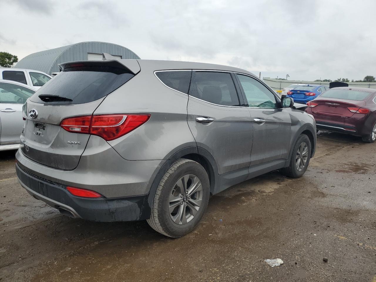 2016 Hyundai Santa Fe Sport - Image 3