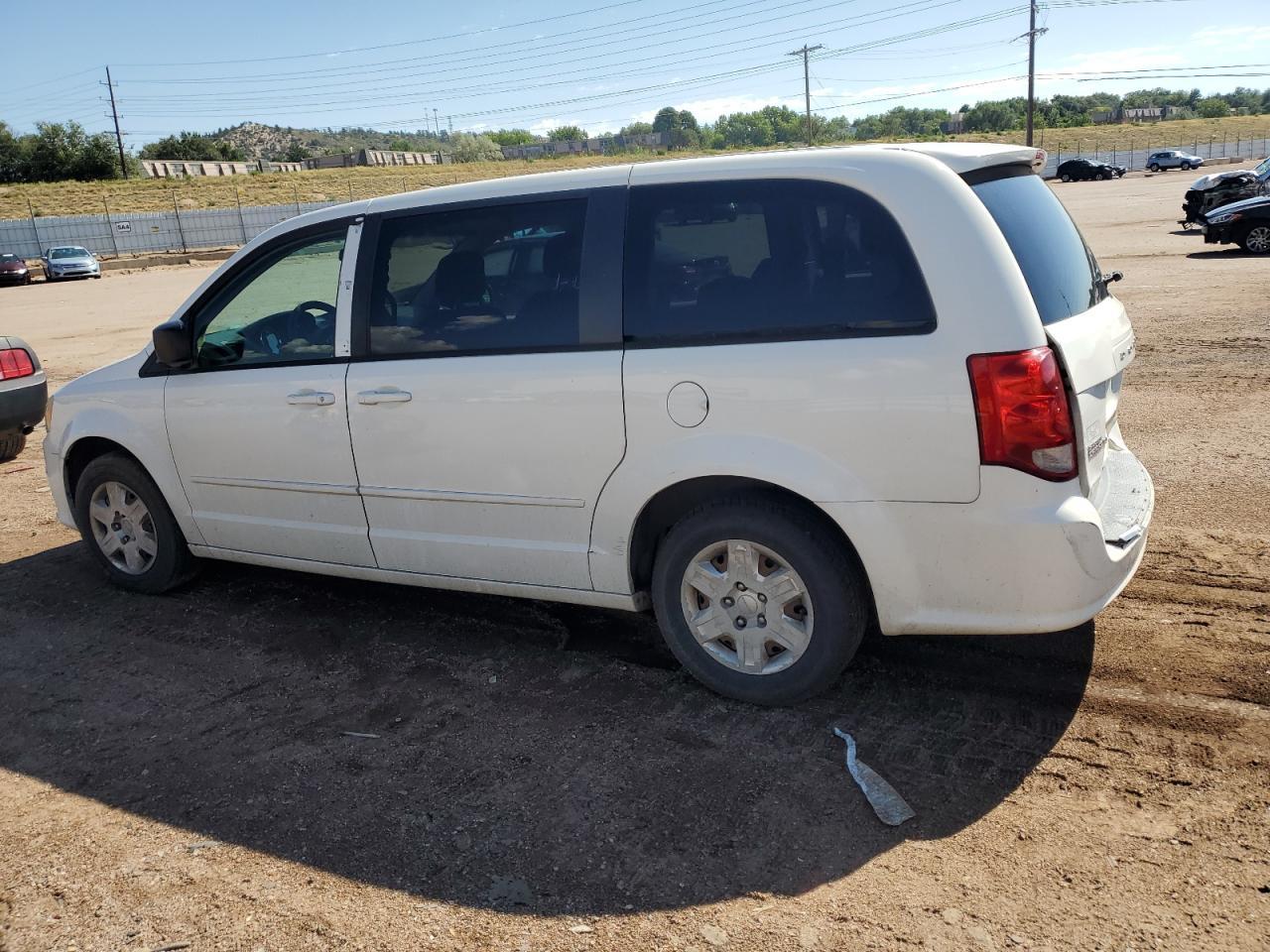 2011 Dodge Grand Caravan Express - Фото 2