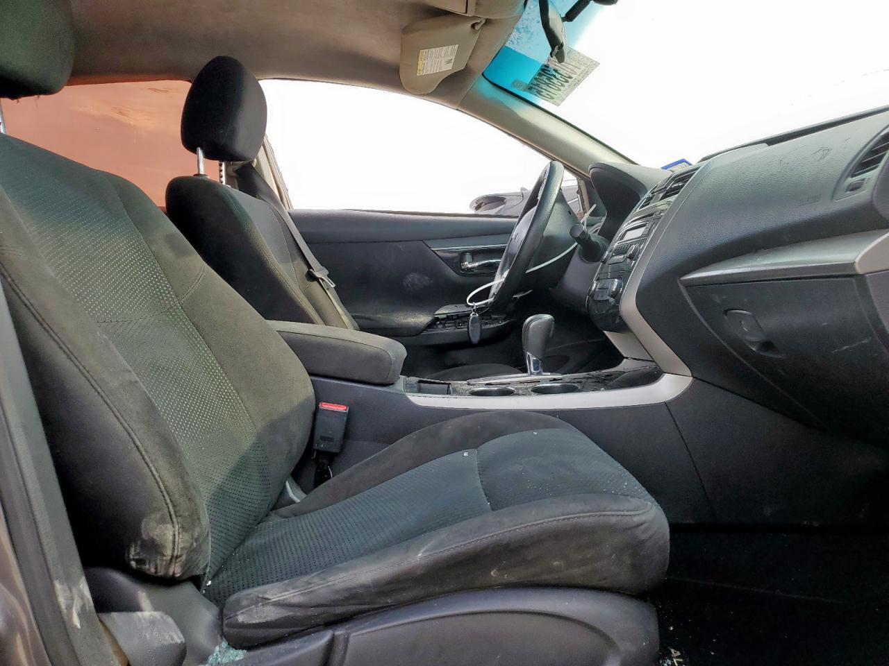 2014 Nissan Altima - Фото 7