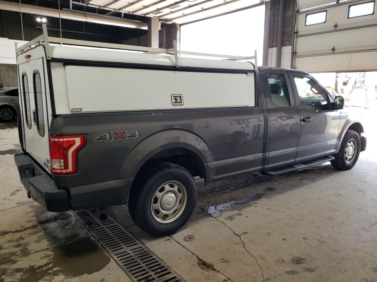 2016 Ford F150 Super Cab - Image 3