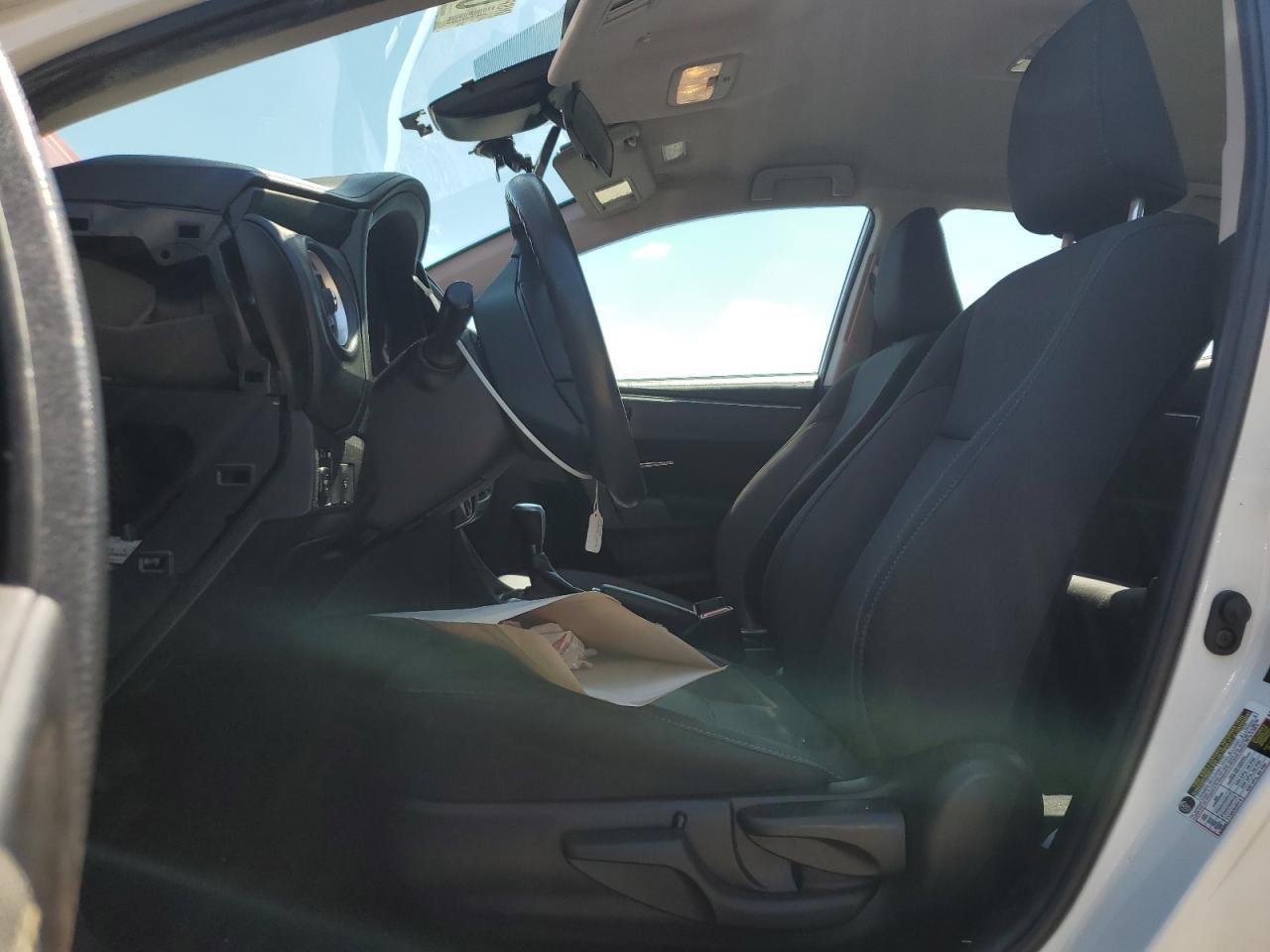 2019 Toyota Corolla L - Фото 7
