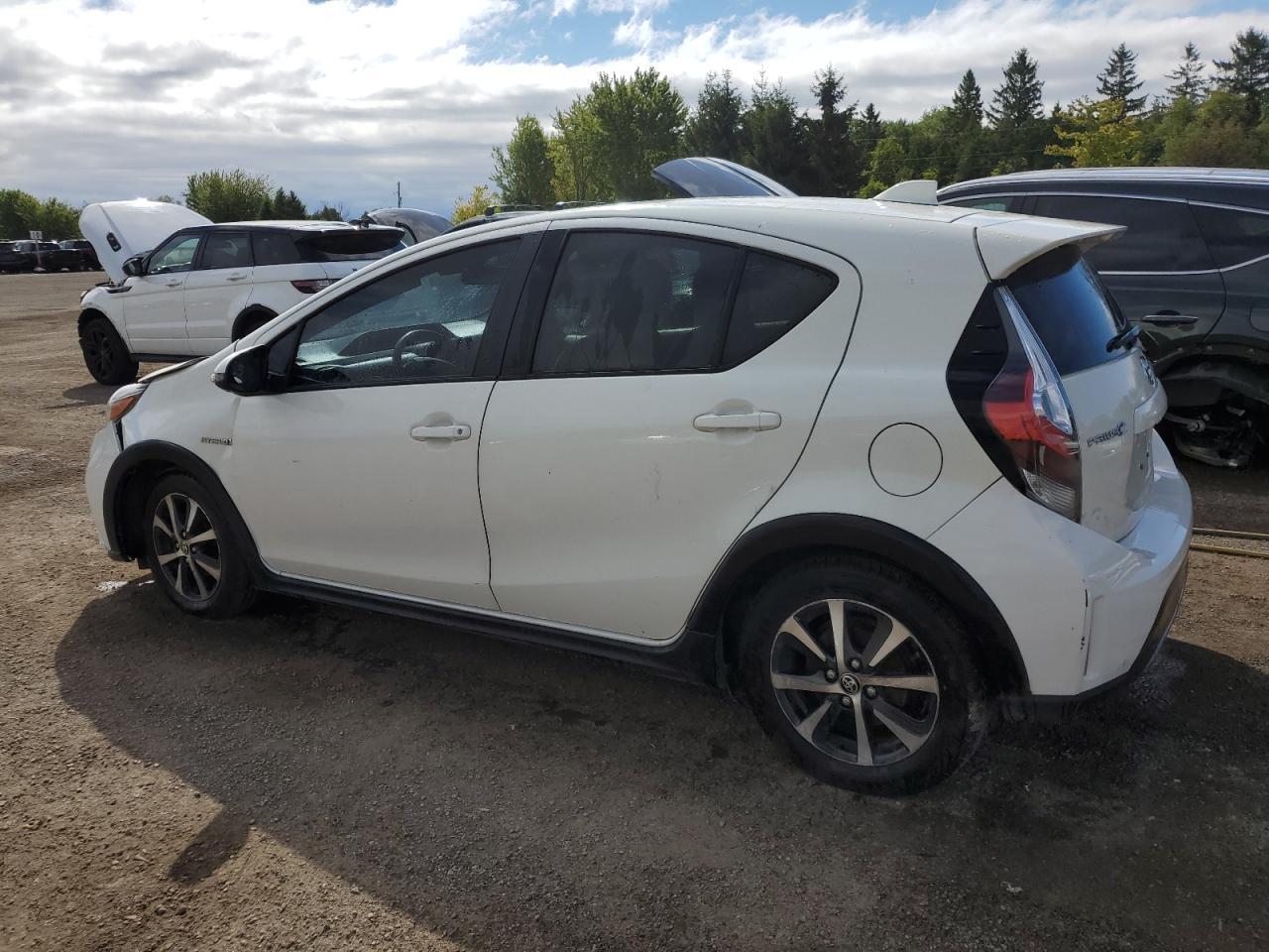 2018 Toyota Prius C - Фото 2