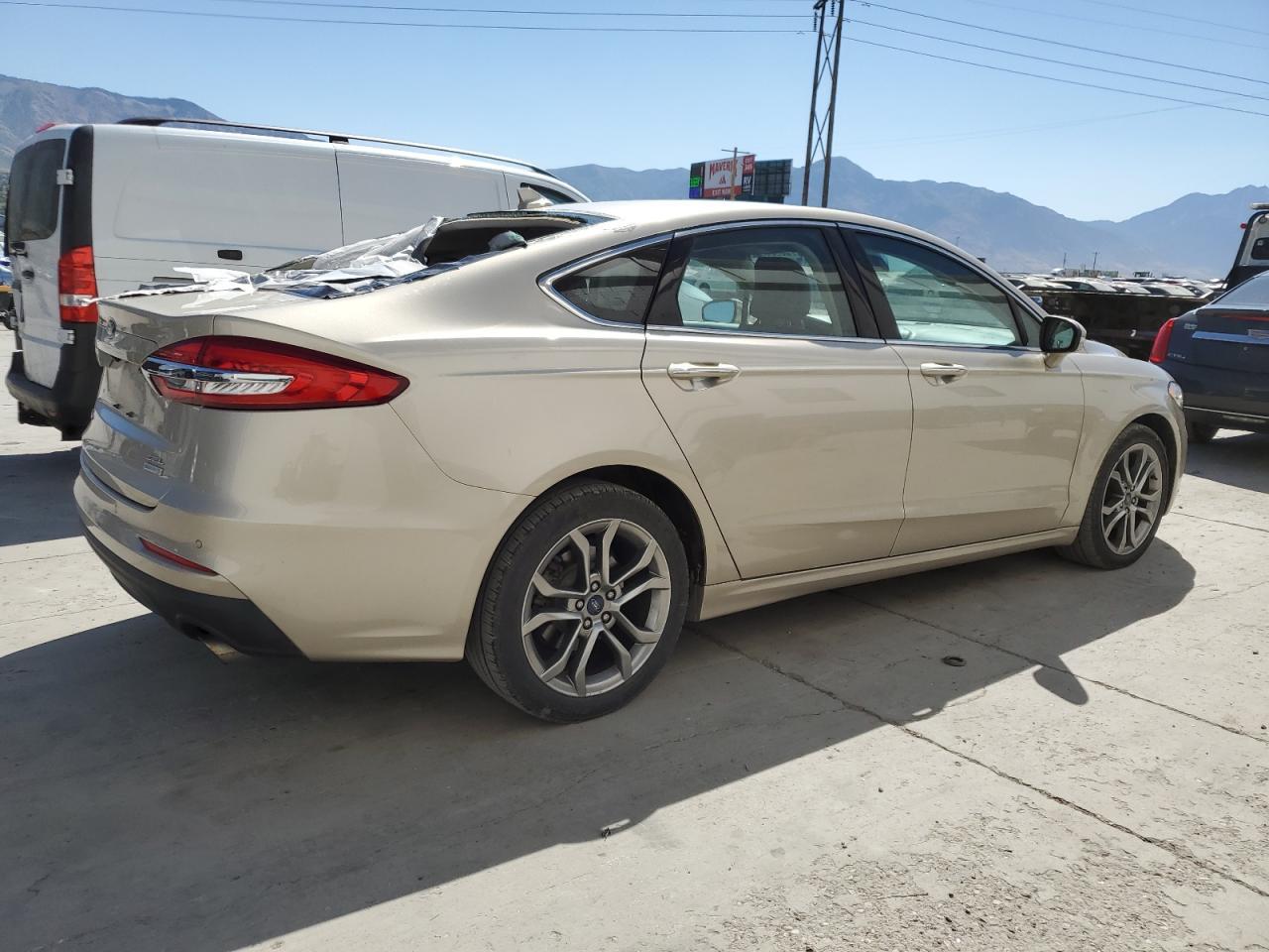 2019 Ford Fusion Sel - Фото 3