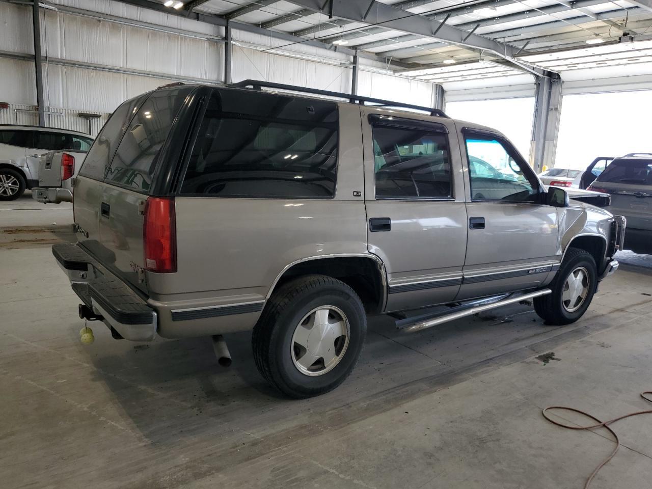 1999 GMC Yukon - Фото 3