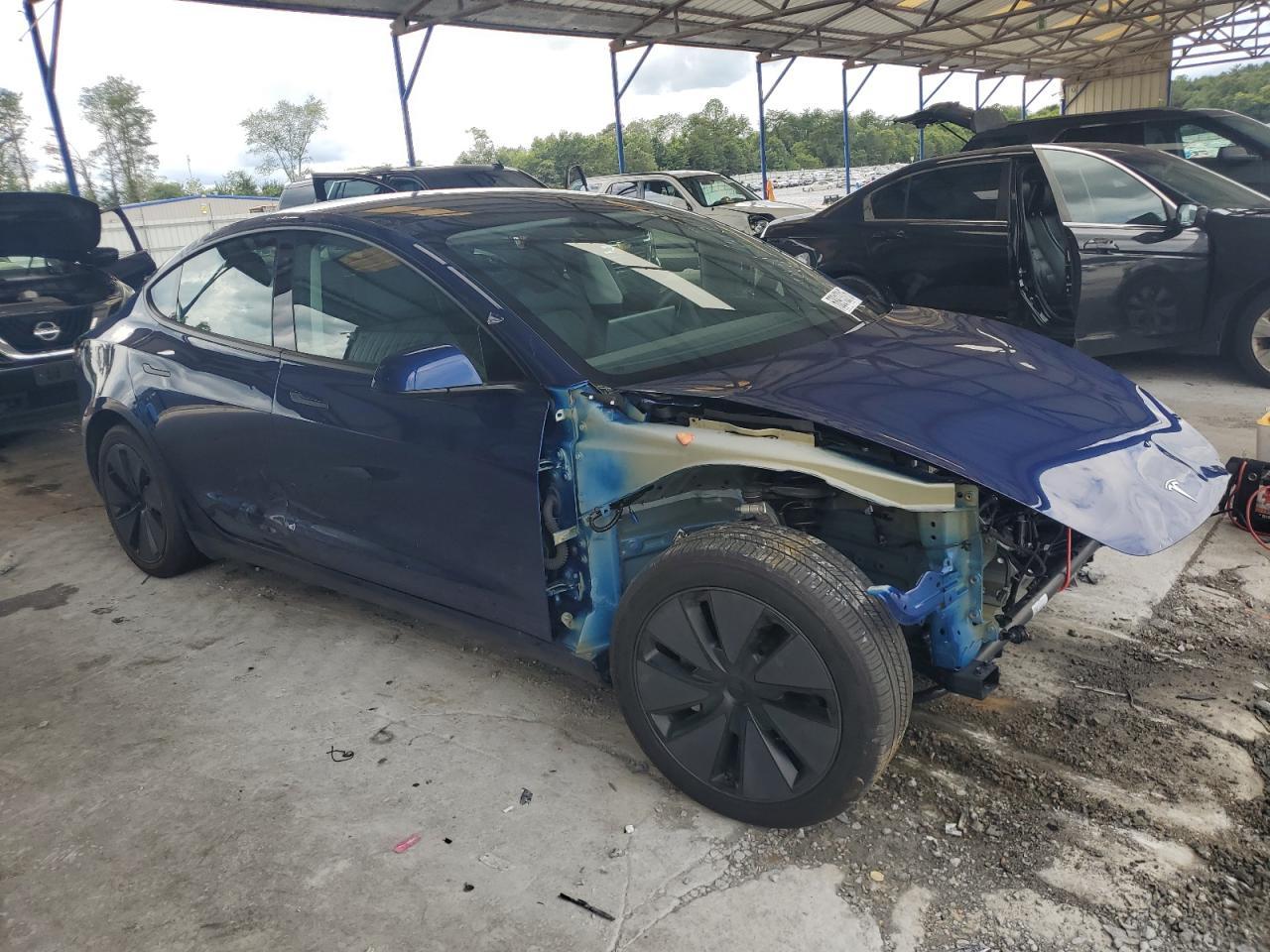 2024 Tesla Model 3 - Фото 4