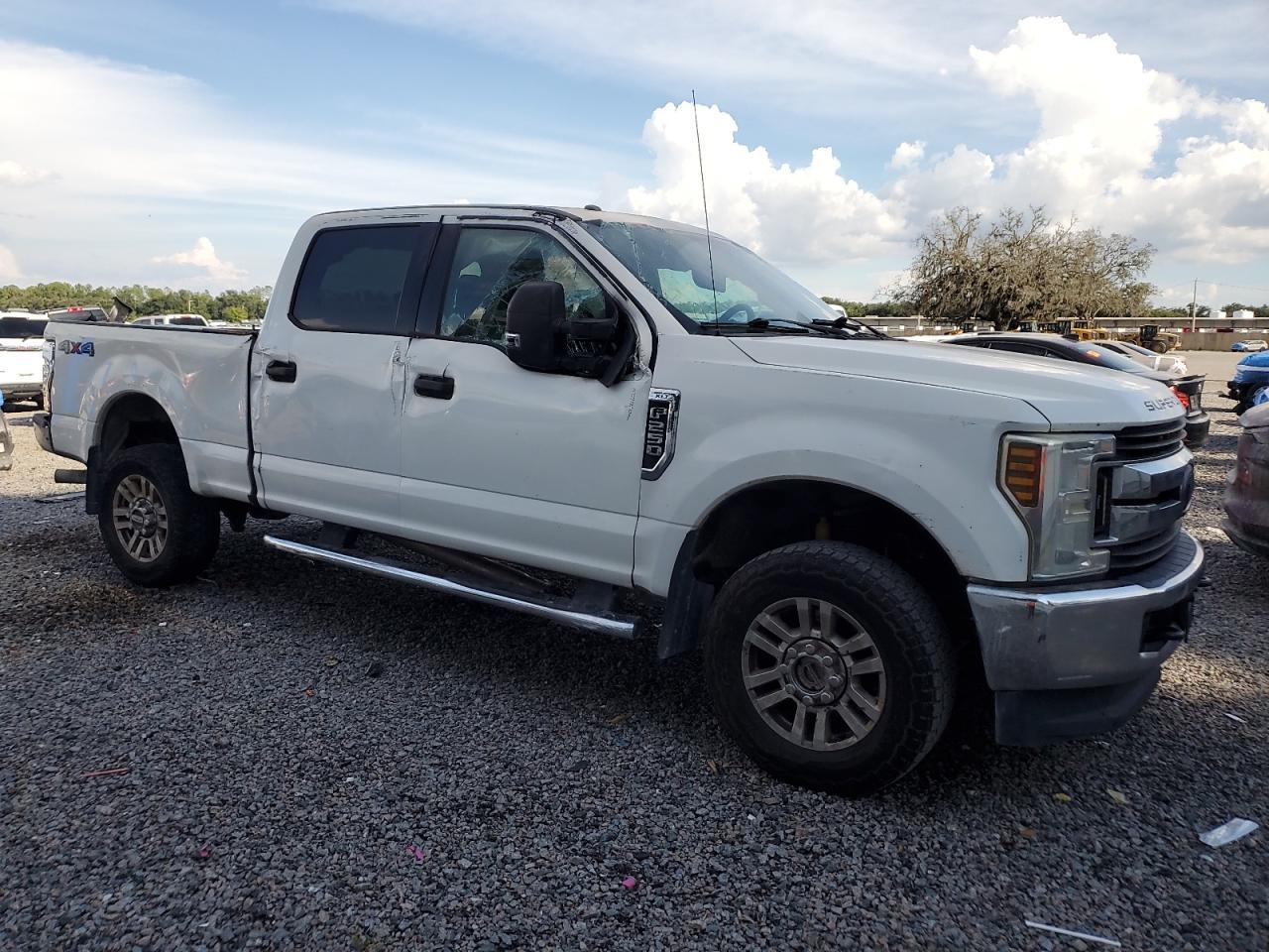 2018 Ford F250 Super Duty - Фото 4