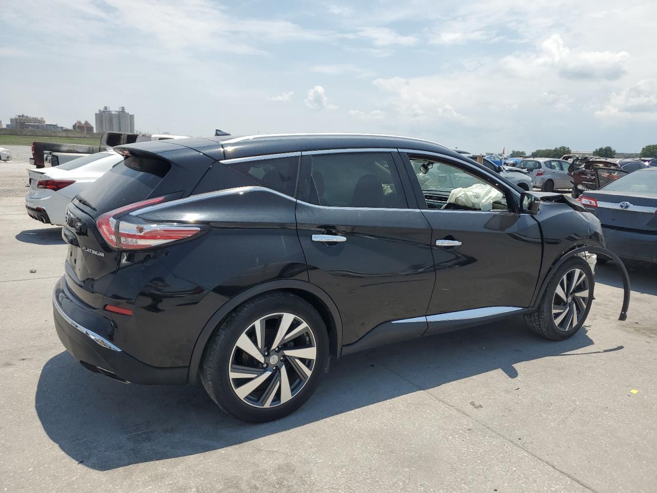 2016 Nissan Murano S - Image 3