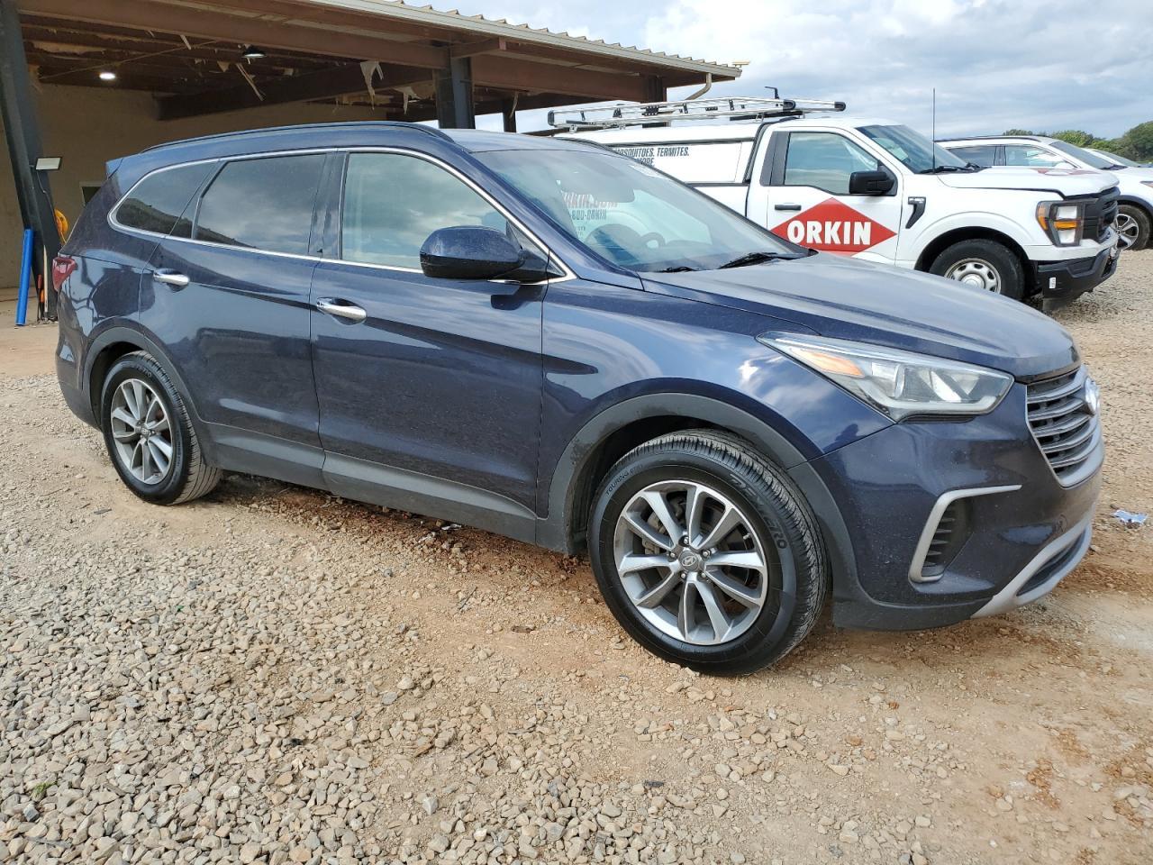 2017 Hyundai Santa Fe Se - Image 4