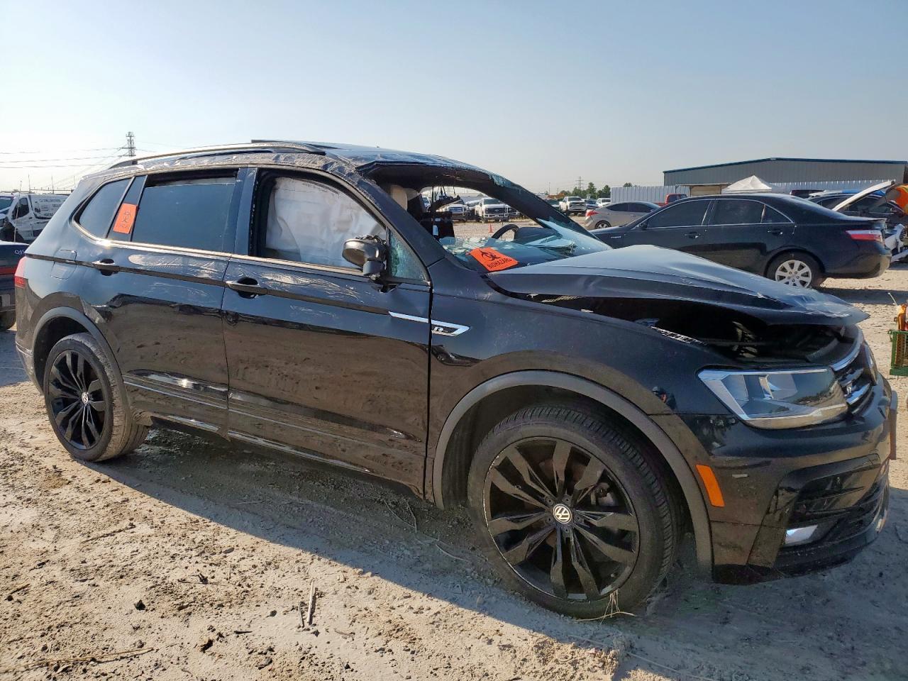 2020 Volkswagen Tiguan Se - Фото 4
