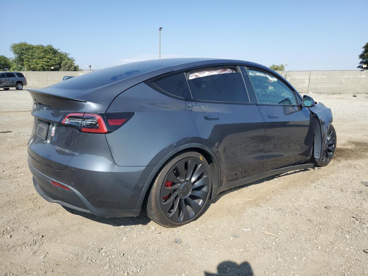 2022 Tesla Model Y - Фото 3