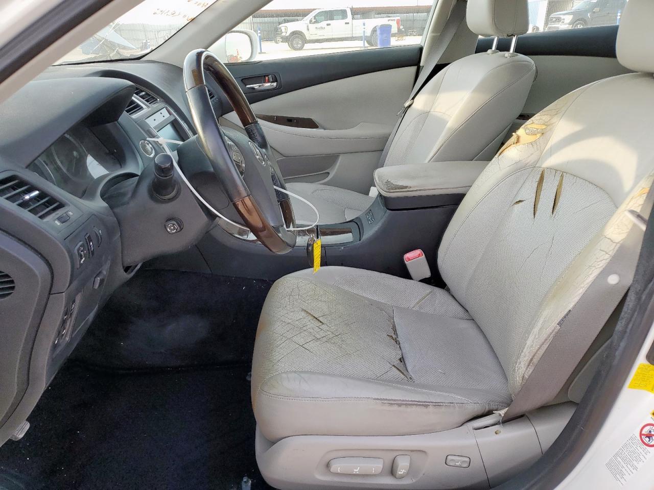 2011 Lexus Es 350 - Фото 7