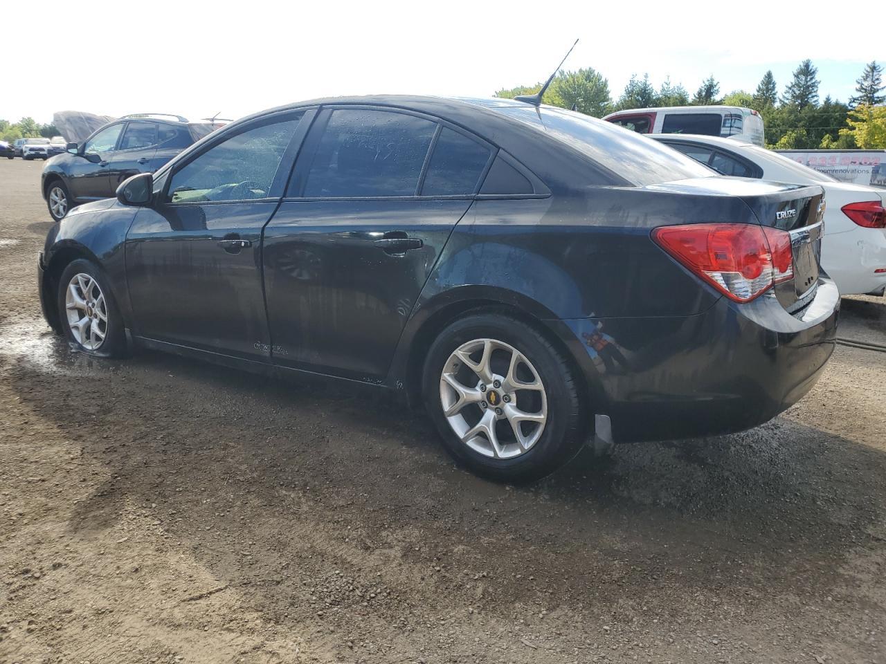 2014 Chevrolet Cruze Ls - Фото 2