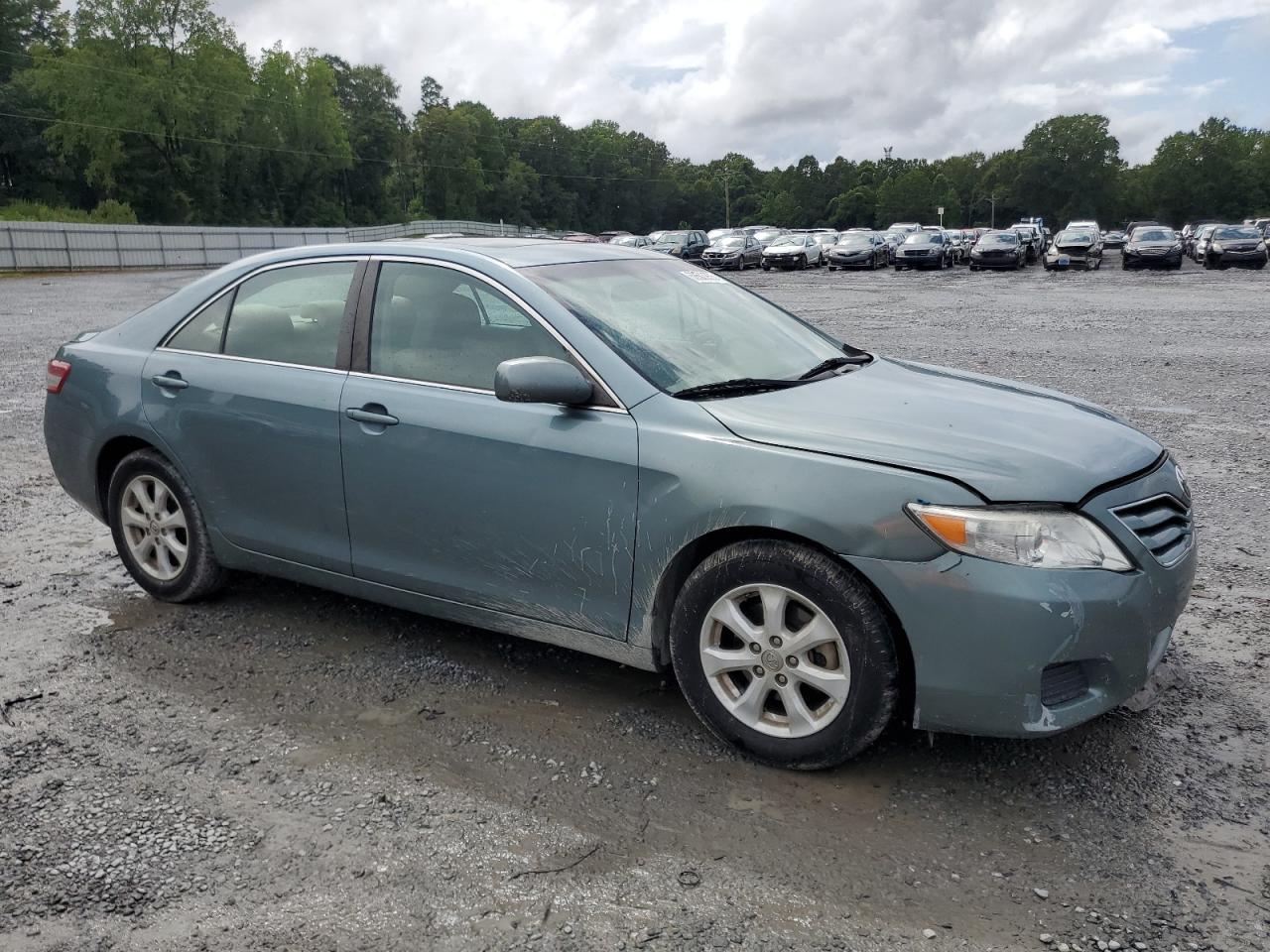 2010 Toyota Camry Base - Фото 4