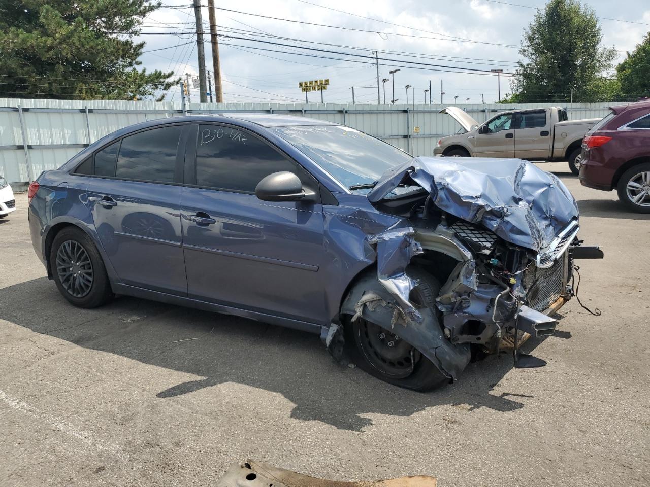 2014 Chevrolet Cruze Ls - Фото 4