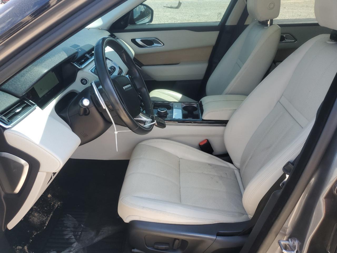 2018 Land Rover Range Rover Velar R-Dynamic Se - Image 7
