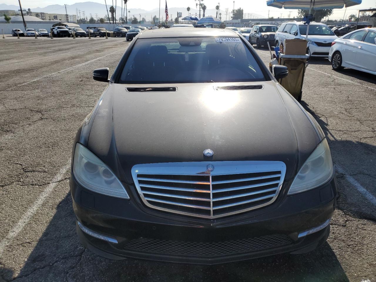 2011 Mercedes-Benz S 550 - Фото 5