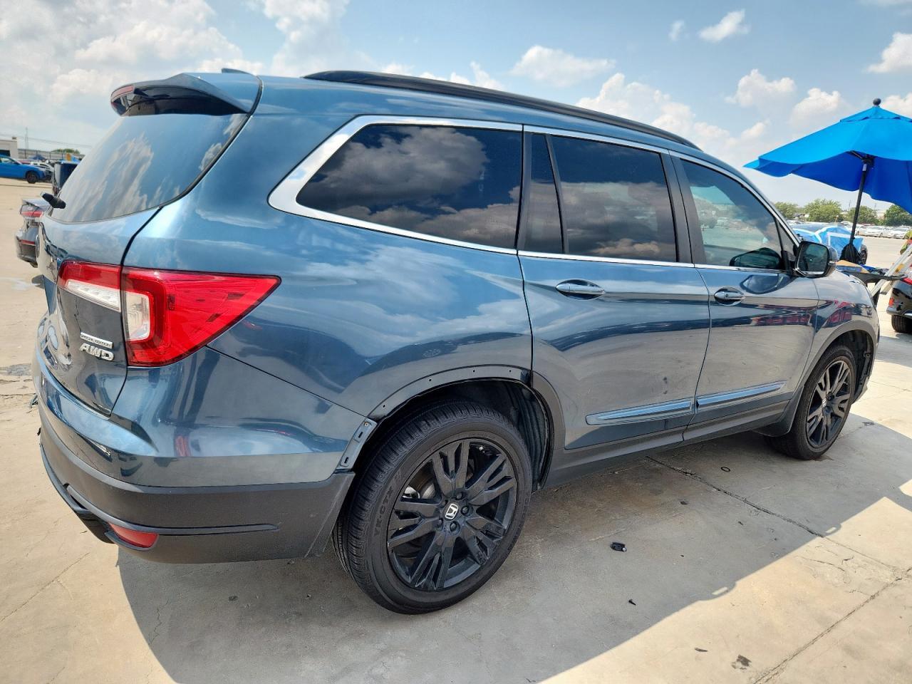 2022 Honda Pilot Se - Image 3