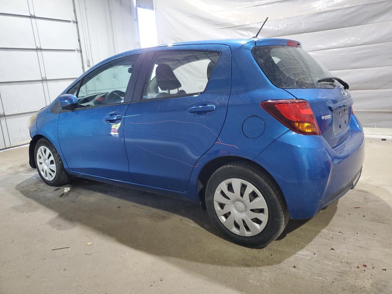 2015 Toyota Yaris - Фото 2