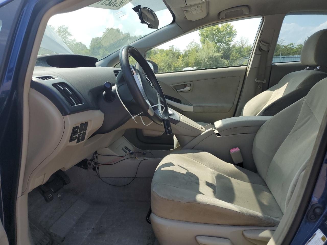 2010 Toyota Prius - Фото 7