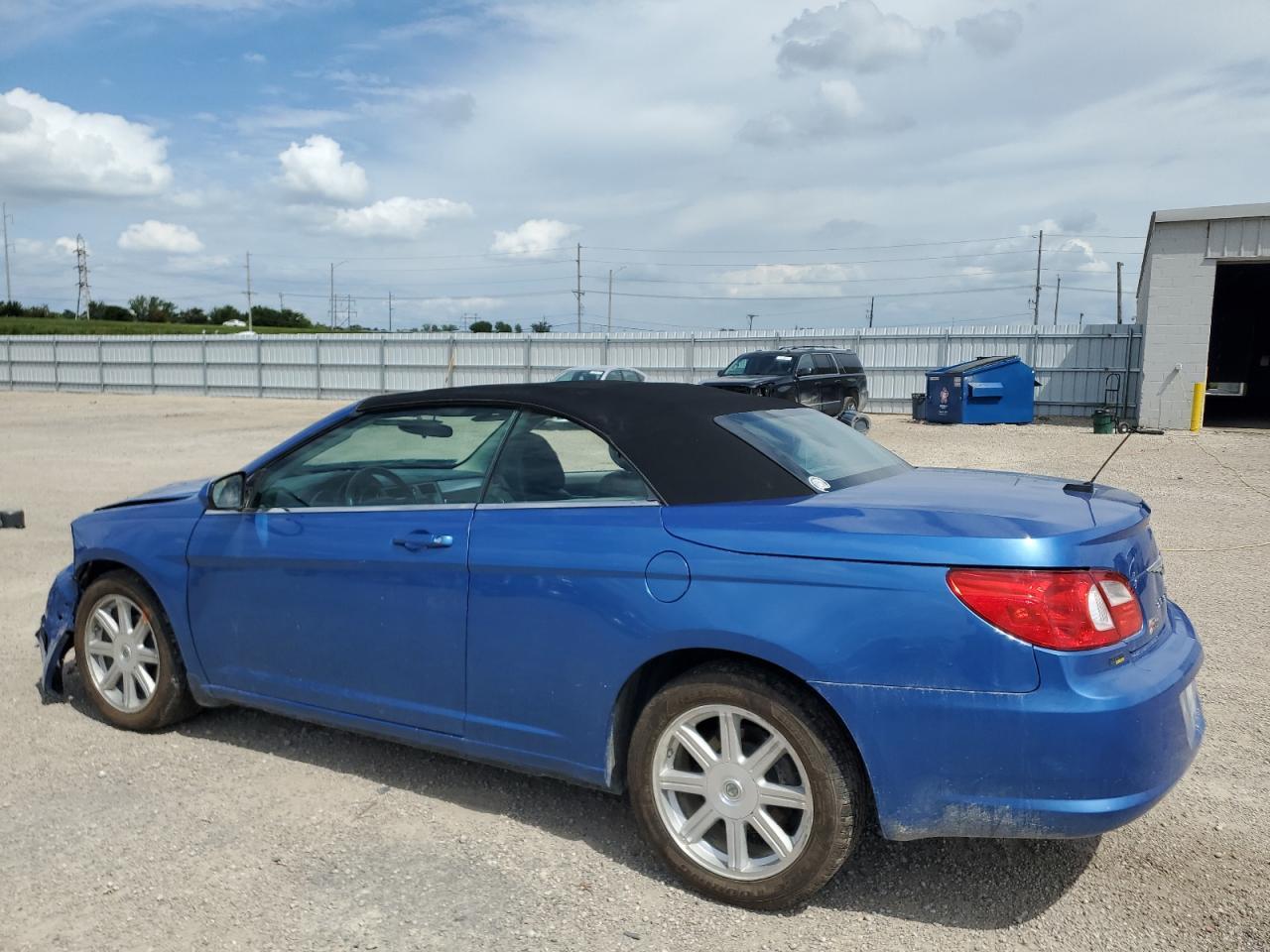 2008 Chrysler Sebring Touring - Фото 2