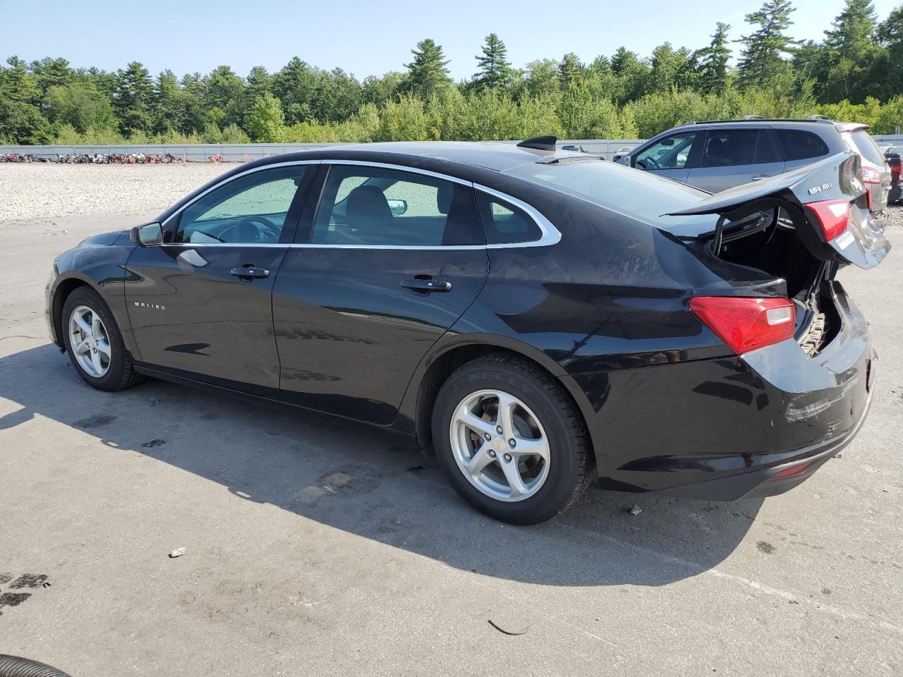 2017 Chevrolet Malibu Ls - Image 2