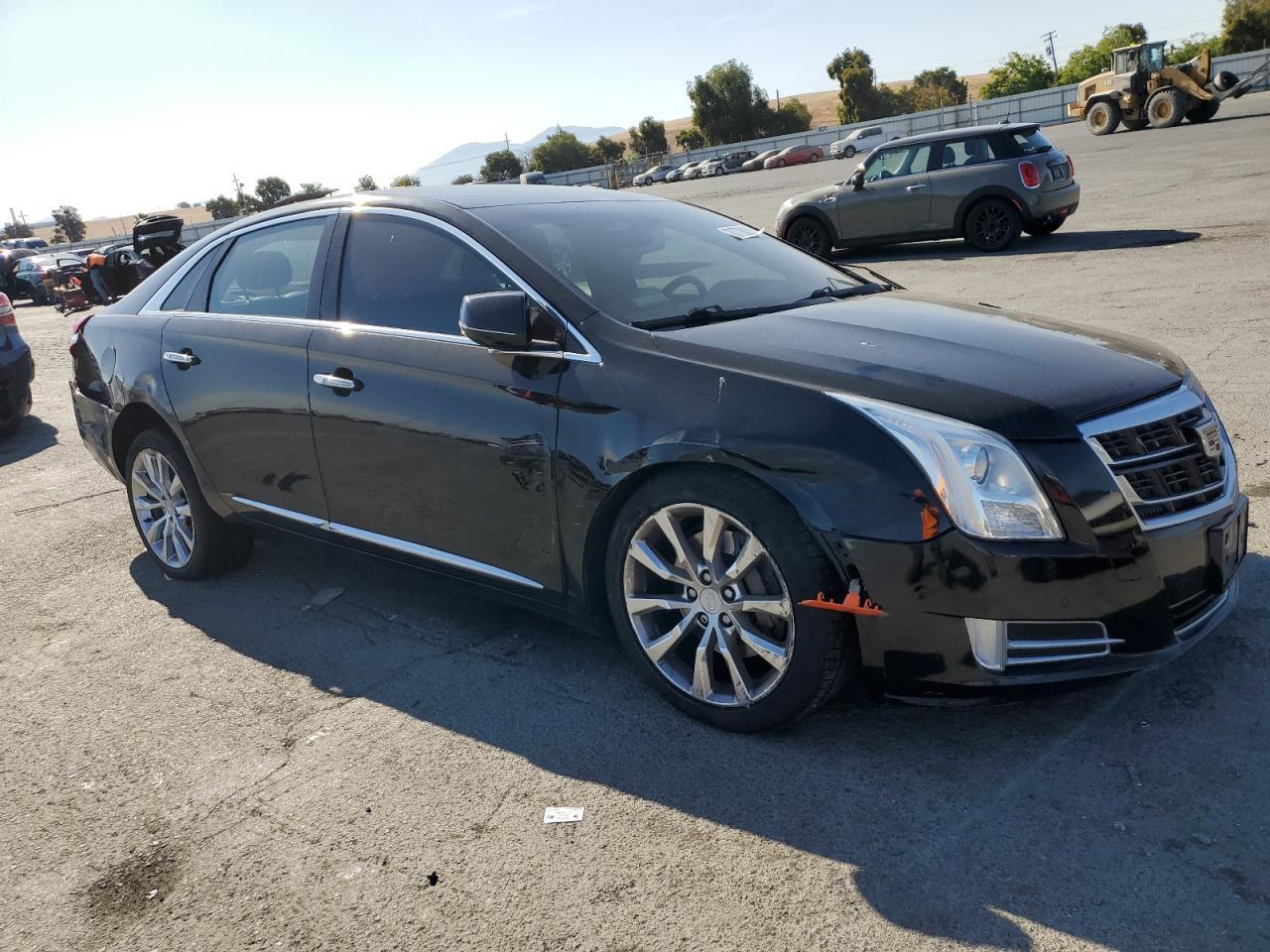 2016 Cadillac Xts Luxury Collection - Image 4