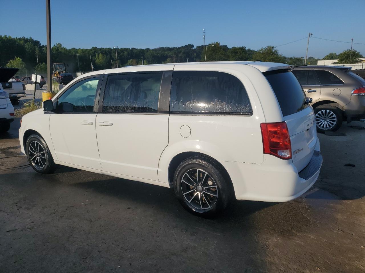 2018 Dodge Grand Caravan Se - Фото 2