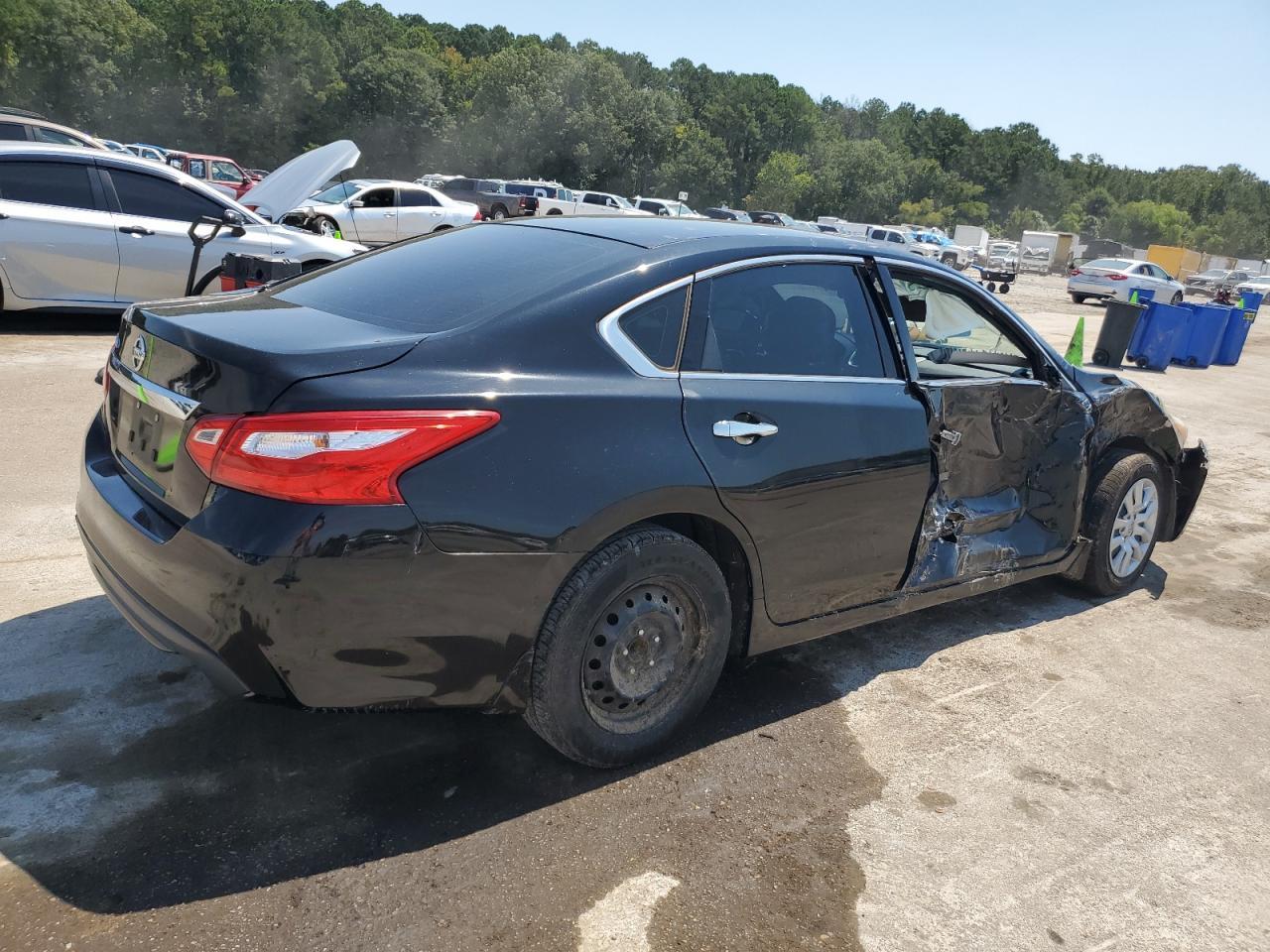 2016 Nissan Altima 2.5 - Image 3