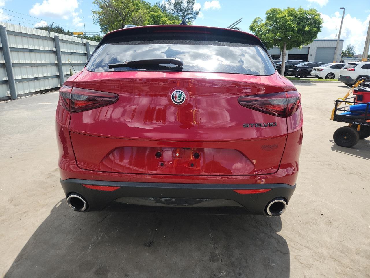 2021 Alfa Romeo Stelvio Sport - Фото 6