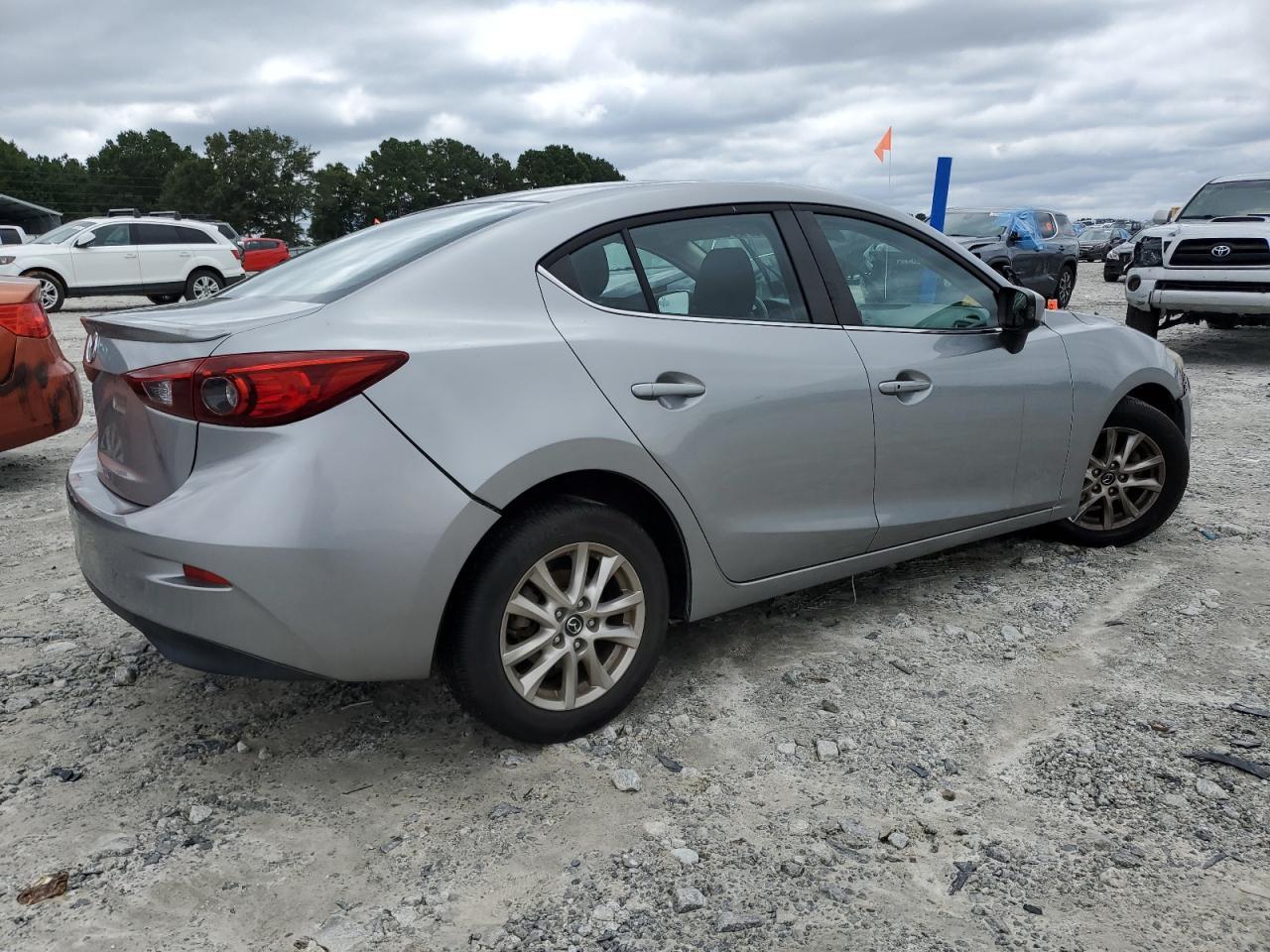 2014 Mazda 3 Touring - Image 3