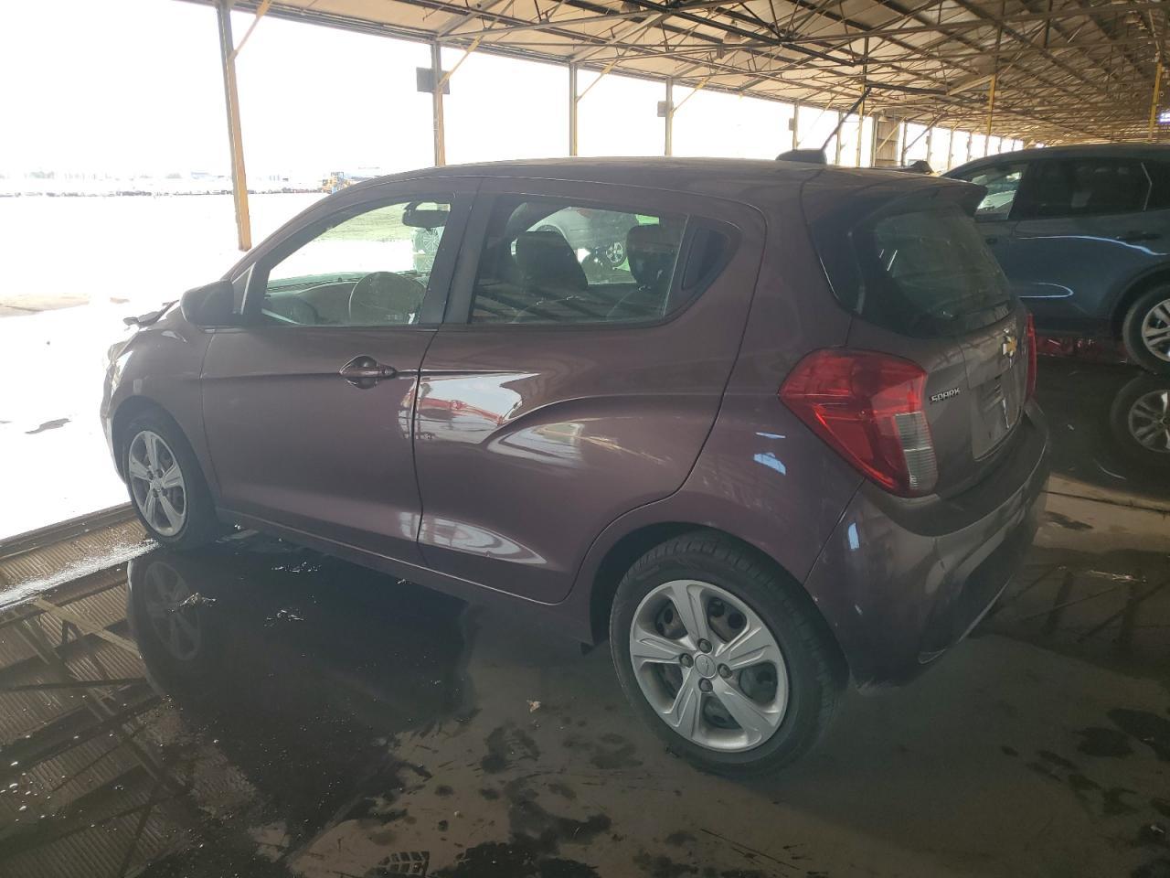 2019 Chevrolet Spark Ls - Фото 2