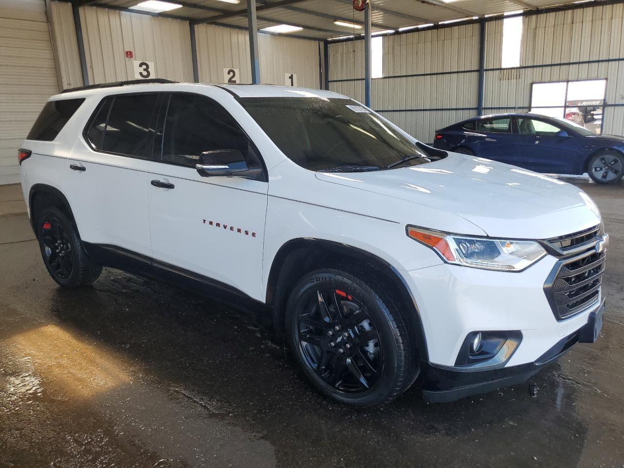 2021 Chevrolet Traverse Premier - Image 4